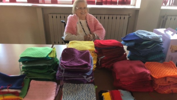SCUOLA E RSA DI FAVRIA: UNA COPERTA DI SOLIDARIETÀ