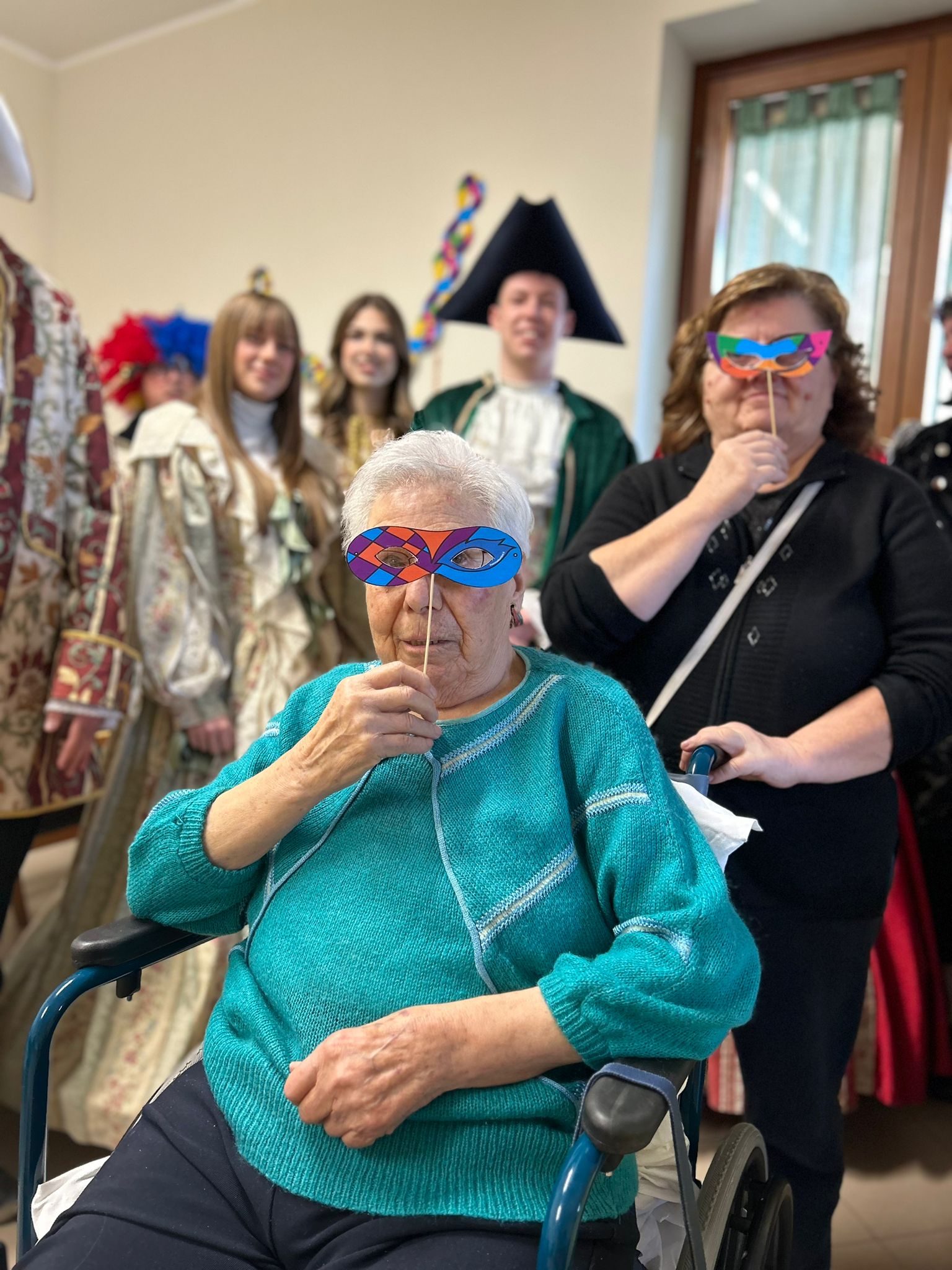 CARNEVALE IN RSA, ACCOGLIAMO LE MASCHERE CIGLIANESI