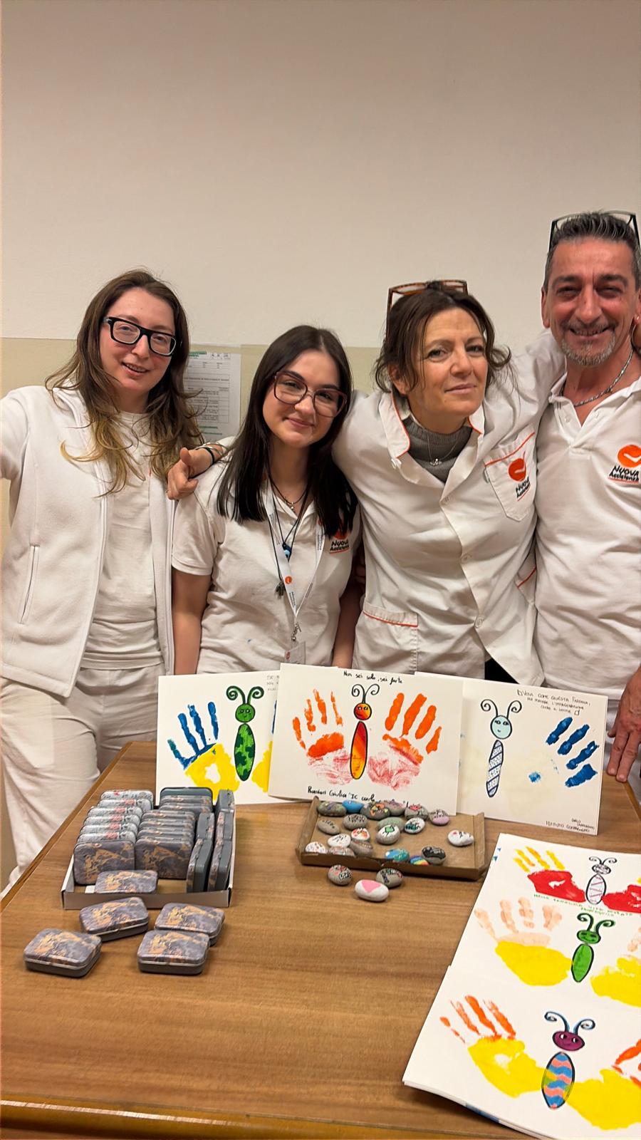 QUANDO LA SCUOLA INCONTRA LA CURA: GLI STUDENTI DI LEINÌ IN RSA
