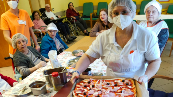 LABORATORIO DI CUCINA ALLA RSA DI CUVEGLIO
