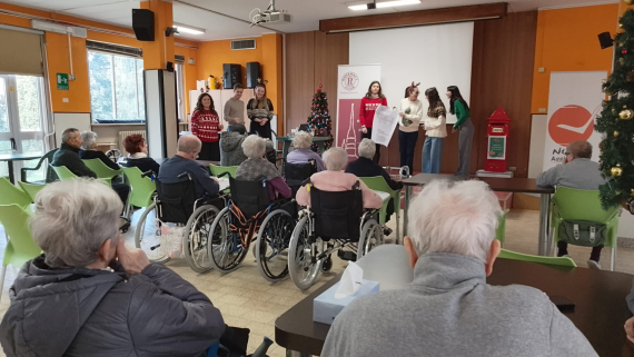 QUESTA MATTINA UN DIVERTENTE CRUCIVERBA MUSICALE CON IL ROTARACT NOVARA ALLA RSA DE PAGAVE